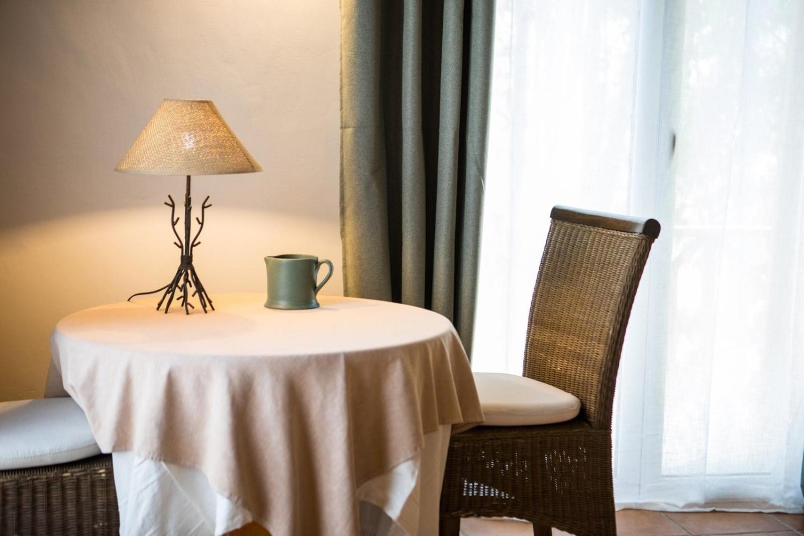 In Provence Hotel - Experience Atypique Venelles Extérieur photo