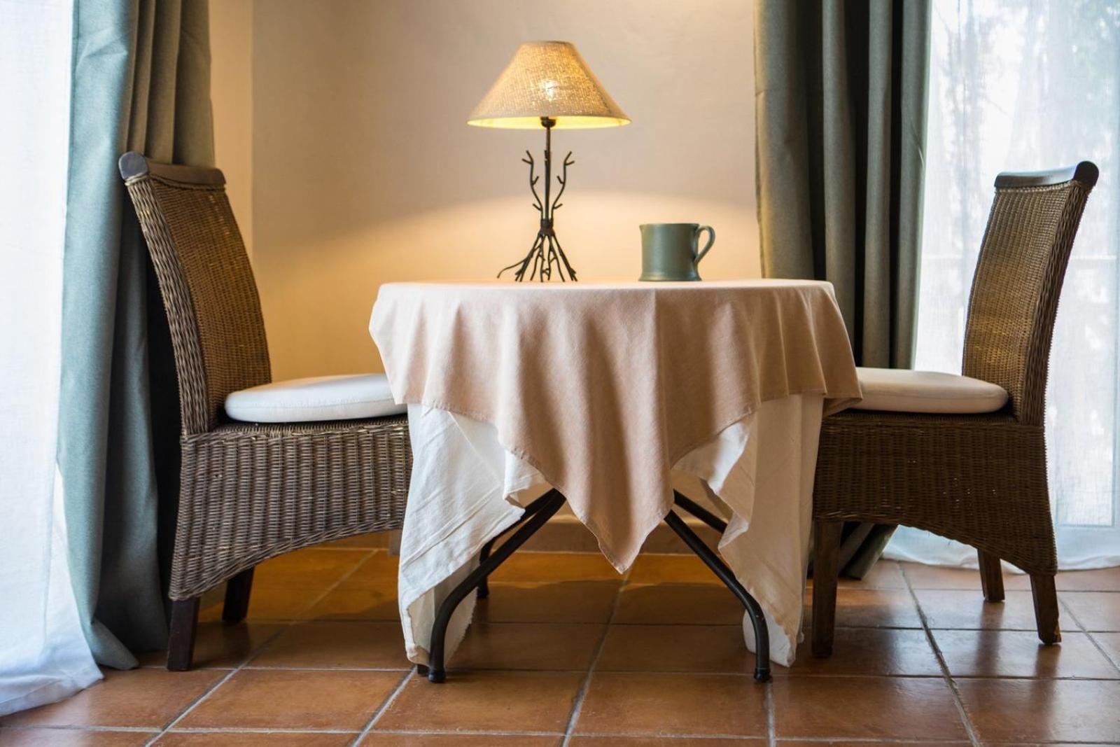 In Provence Hotel - Experience Atypique Venelles Extérieur photo