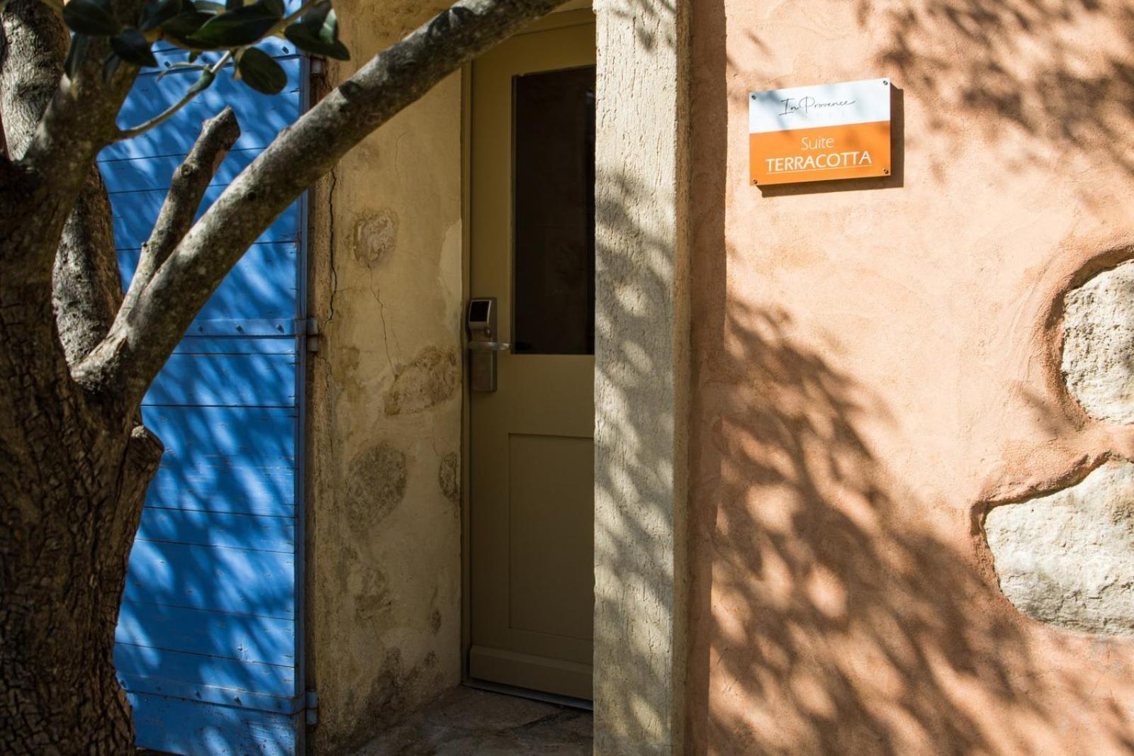 In Provence Hotel - Experience Atypique Venelles Extérieur photo