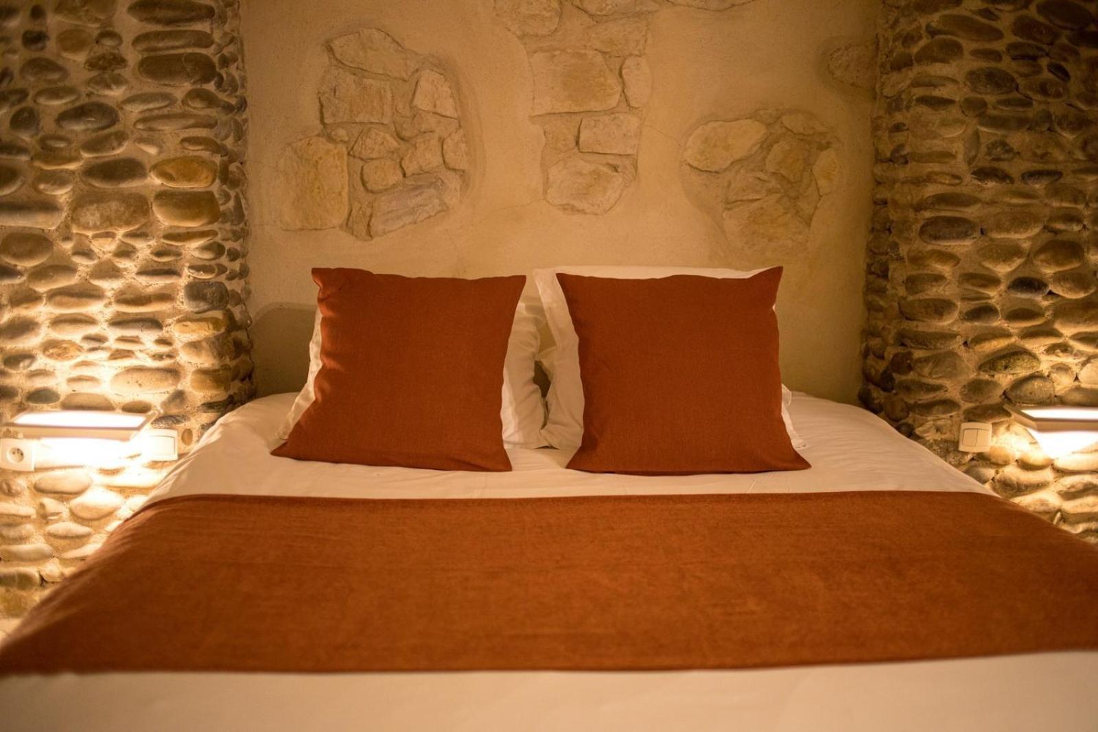In Provence Hotel - Experience Atypique Venelles Extérieur photo
