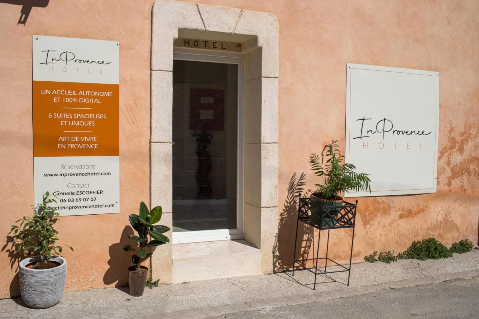 In Provence Hotel - Experience Atypique Venelles Extérieur photo