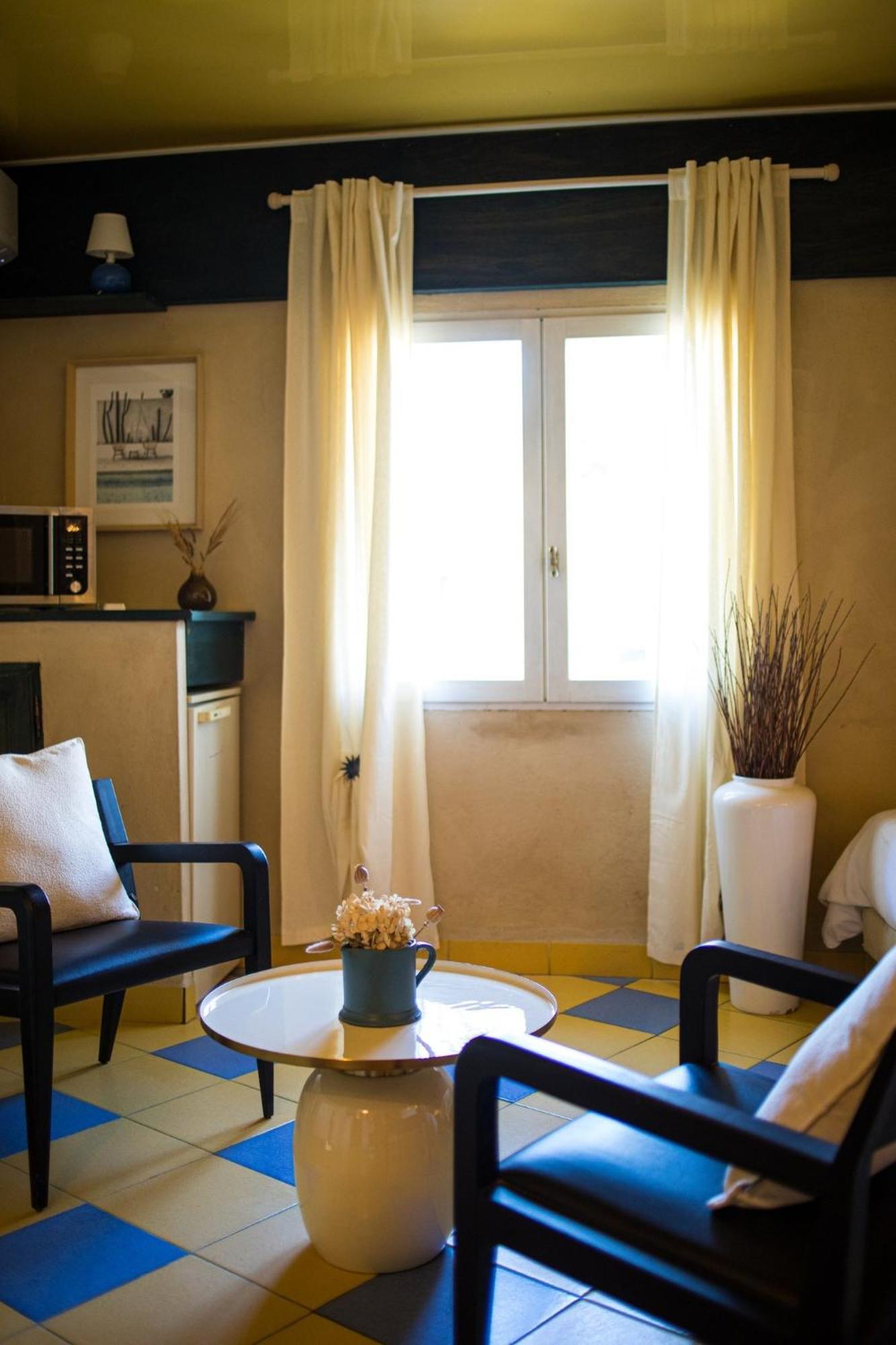 In Provence Hotel - Experience Atypique Venelles Extérieur photo