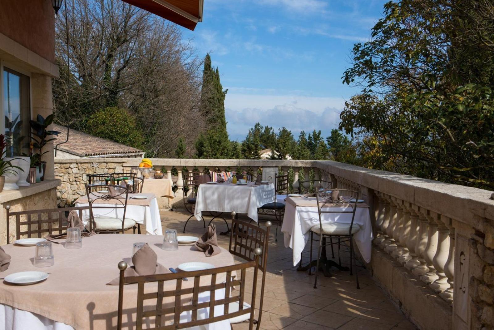 In Provence Hotel - Experience Atypique Venelles Extérieur photo